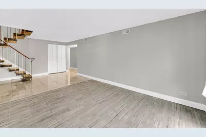 6988 Plumtree Lane, Hanover Park, IL 60133 - Photo 19