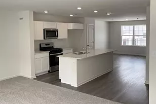 6530 Linden Trl, Wonder Lake, IL 60097 - Photo 3