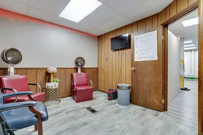 2535 Bernice Road, Lansing, IL 60438 - Photo 25