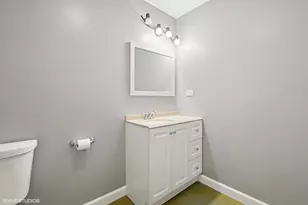 312 N May St, Chicago, IL 60607 - Photo 19