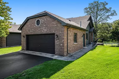 112 Village Woods Drive, Crete, IL 60417 - Photo 25