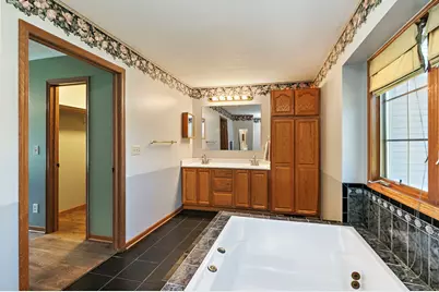 17707 Il-113, Custer Park, IL 60481 - Photo 17