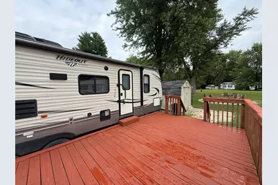 24-82 Woodhaven Lakes, Sublette, IL 61367 - Photo 5