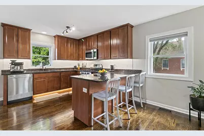 1855 Ridgeland Avenue, Berwyn, IL 60402 - Photo 11