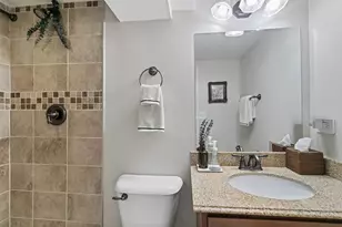 1855 Ridgeland Ave, Berwyn, IL 60402 - Photo 23