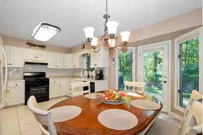 9051 Archer Avenue, Willow Springs, IL 60480 - Photo 11