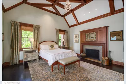 536 W Barry Avenue, Chicago, IL 60657 - Photo 25