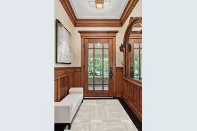 536 W Barry Avenue, Chicago, IL 60657 - Photo 5