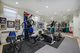 536 W Barry Ave, Chicago, IL 60657 - Photo 37