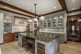 536 W Barry Ave, Chicago, IL 60657 - Photo 15