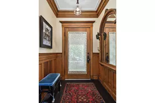 536 W Barry Ave, Chicago, IL 60657 - Photo 7