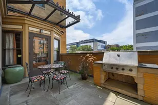 536 W Barry Ave, Chicago, IL 60657 - Photo 43