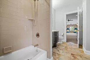 1 Worthington Ct, Bloomington, IL 61704 - Photo 59