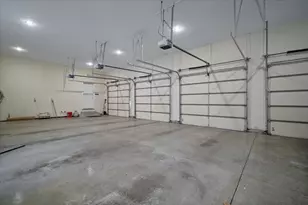 1 Worthington Ct, Bloomington, IL 61704 - Photo 75