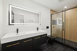 1929 S Ashland Ave, Park Ridge, IL 60068 - Photo 9