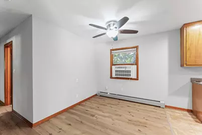 1507 W Columbia Avenue, Champaign, IL 61821 - Photo 9