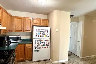 616 Erin Dr, Champaign, IL 61822 - Photo 9