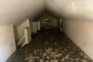 8838 S Wood St, Chicago, IL 60620 - Photo 9