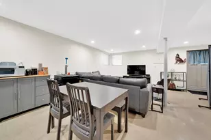 7400 W 61st St, Summit, IL 60501 - Photo 17