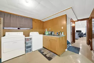 7400 W 61st St, Summit, IL 60501 - Photo 11