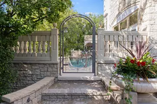 51 Ford Ln, Naperville, IL 60565 - Photo 7