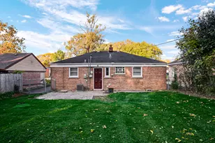 17649 Dundee Ave, Homewood, IL 60430 - Photo 5