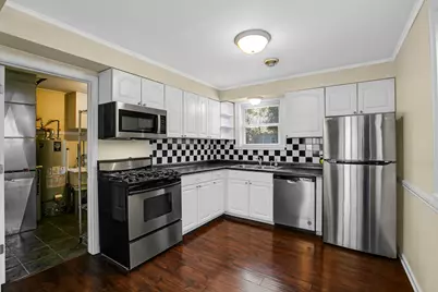 17649 Dundee Avenue, Homewood, IL 60430 - Photo 7