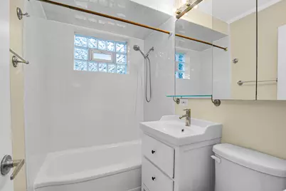 17649 Dundee Avenue, Homewood, IL 60430 - Photo 13