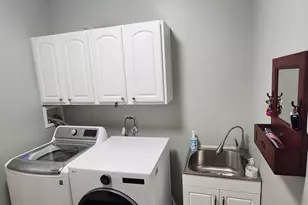 1230 W Claridge Ct, Palatine, IL 60067 - Photo 15