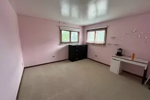 1239 E Carpenter Dr E, Palatine, IL 60074 - Photo 9