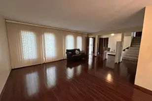 1239 E Carpenter Dr E, Palatine, IL 60074 - Photo 3