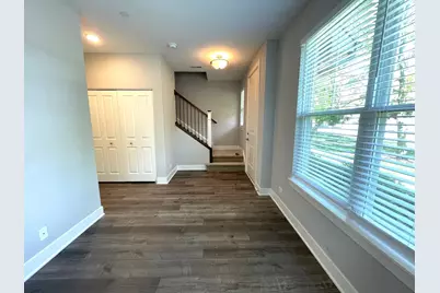 601 Broadway Street, Libertyville, IL 60048 - Photo 9