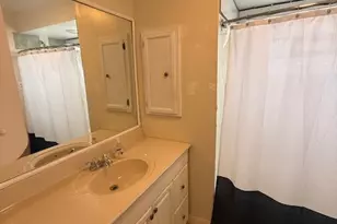 1018 W Plainfield Rd, Countryside, IL 60525 - Photo 9