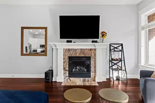 2050 W Belmont Ave, Chicago, IL 60618 - Photo 5