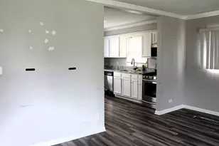 4627 Custer Ave, Lyons, IL 60534 - Photo 7