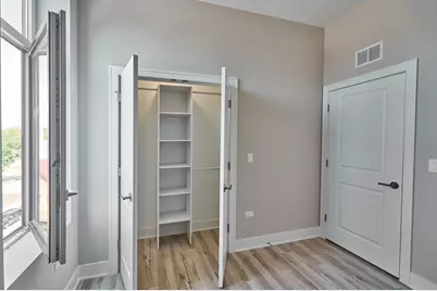 4149 S Cottage Grove Avenue #312, Chicago, IL 60653 - Photo 5
