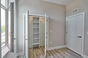 4149 S Cottage Grove Ave, Chicago, IL 60653 - Photo 5