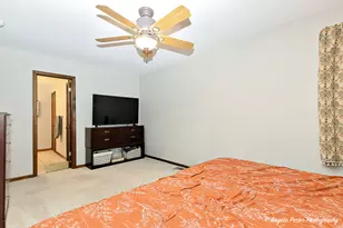 672 Garys Dr, Antioch, IL 60002 - Photo 17