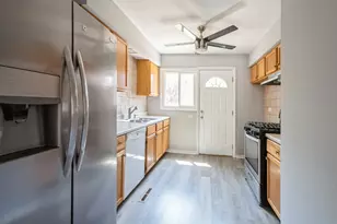 1718 Hovland Ct, Evanston, IL 60201 - Photo 3