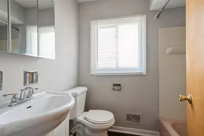 1718 Hovland Court, Evanston, IL 60201 - Photo 5