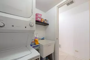 2029 19th Ave, Melrose Park, IL 60160 - Photo 17