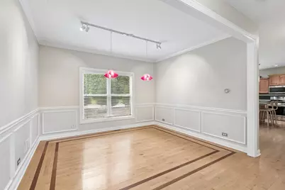 5 Park Place Circle, Hawthorn Woods, IL 60047 - Photo 9