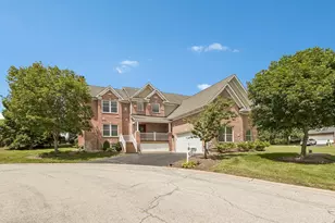 5 Park Pl Cir, Hawthorn Woods, IL 60047 - Photo 1