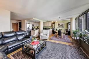 155 N Harbor Dr, Chicago, IL 60601 - Photo 9