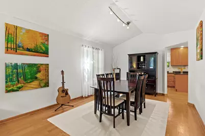 1108 Oak Ridge Drive, Streamwood, IL 60107 - Photo 5