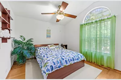 1108 Oak Ridge Drive, Streamwood, IL 60107 - Photo 23