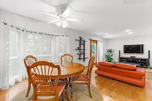 1108 Oak Ridge Dr, Streamwood, IL 60107 - Photo 11