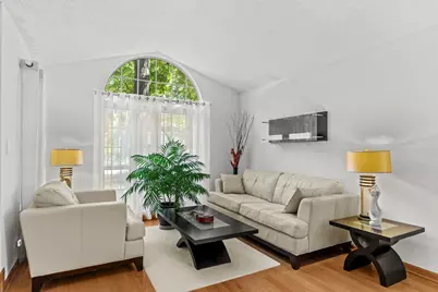 1108 Oak Ridge Drive, Streamwood, IL 60107 - Photo 3