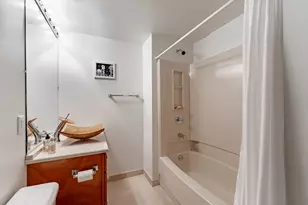 1108 Oak Ridge Dr, Streamwood, IL 60107 - Photo 33