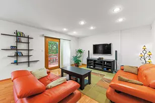 1108 Oak Ridge Dr, Streamwood, IL 60107 - Photo 13